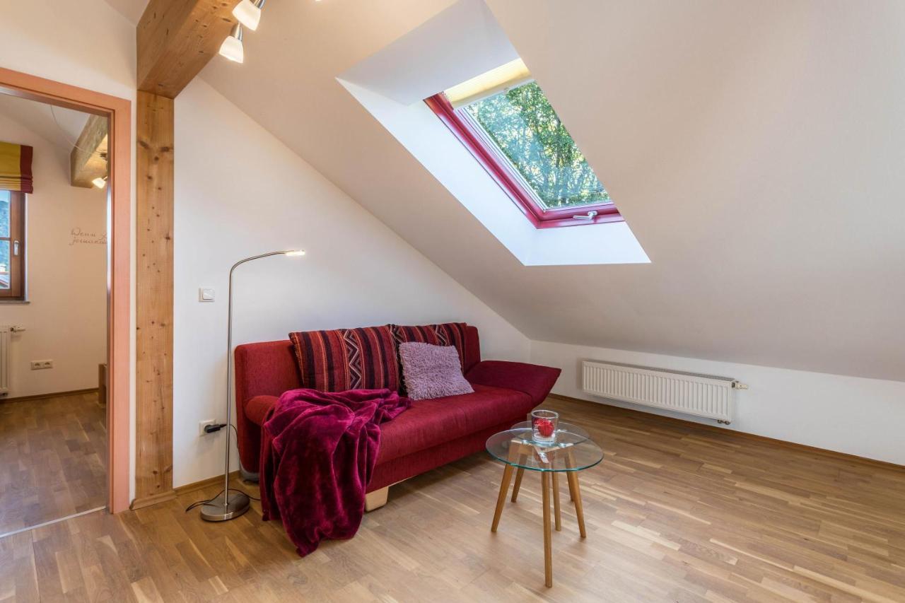 Alpen Chalet Alte Talstation 伦格里斯 外观 照片